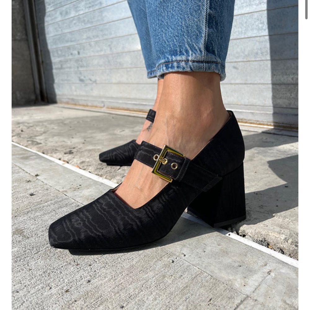 Suzanne Rae Mary Jane Pumps
